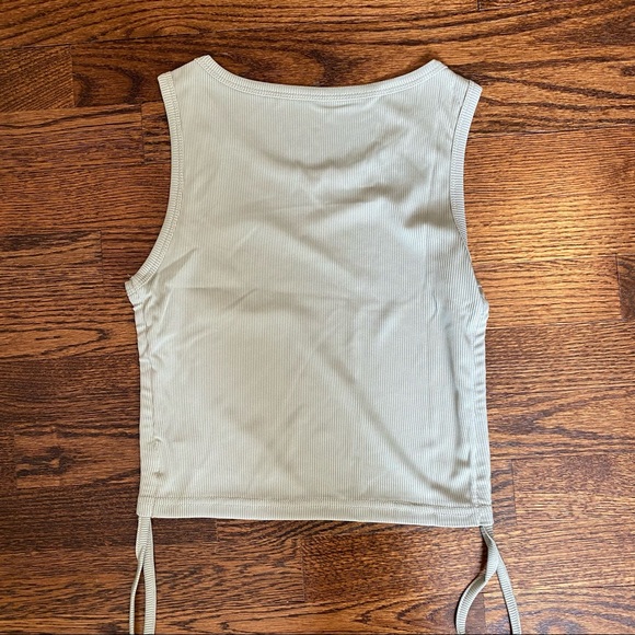 SHEIN Green Tie-Up Tank Top - Picture 3 of 3